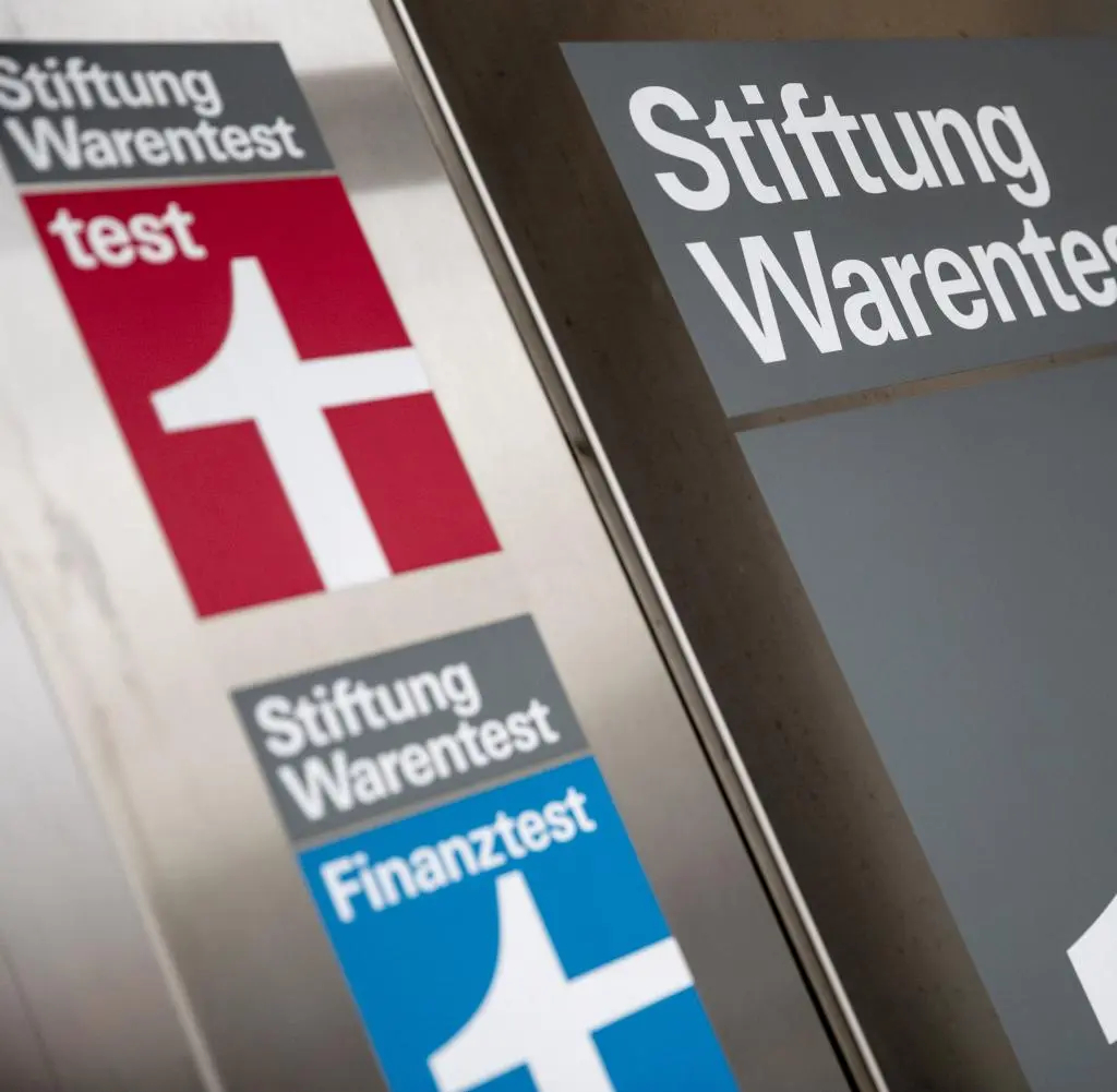 Come identificare le recensioni clienti inaffidabili - Stiftung Warentest