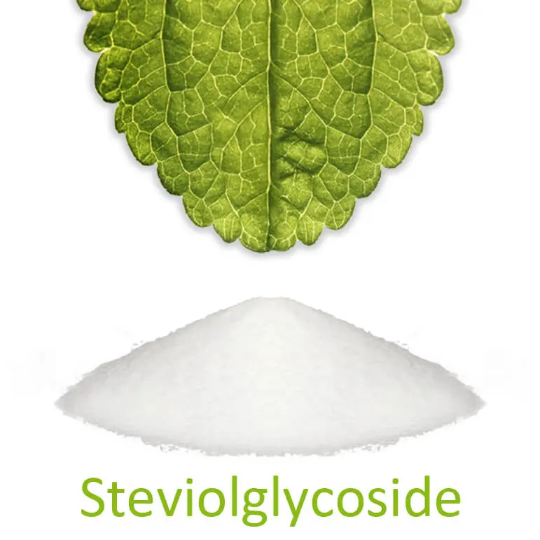 Aus dem Stevia-Blatt werden Steviolglycoside extrahiert. Das Süßungsmittel ist pures, reines, weißes Stevia-Pulver.