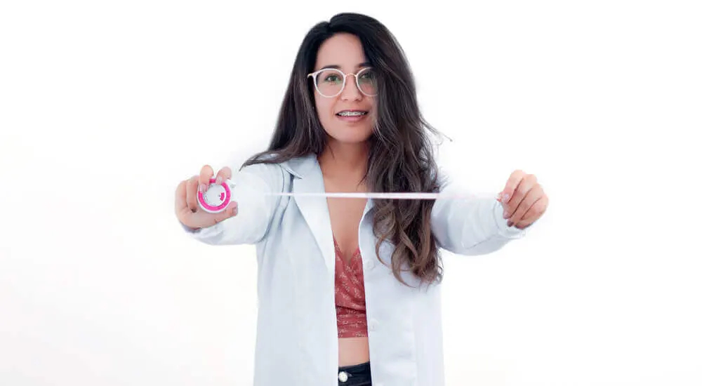 Qual è il valore normale di IMC per un adulto? L'indice di massa corporea (IMC) valuta il rapporto tra peso corporeo e altezza.